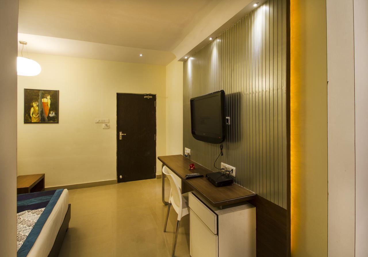 Oyo 984 Hotel Gn International Lalaguda Ngoại thất bức ảnh