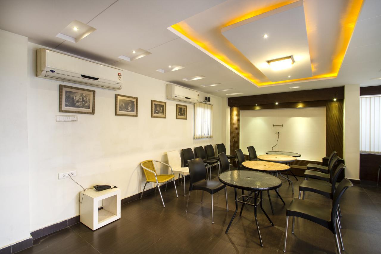 Oyo 984 Hotel Gn International Lalaguda Ngoại thất bức ảnh